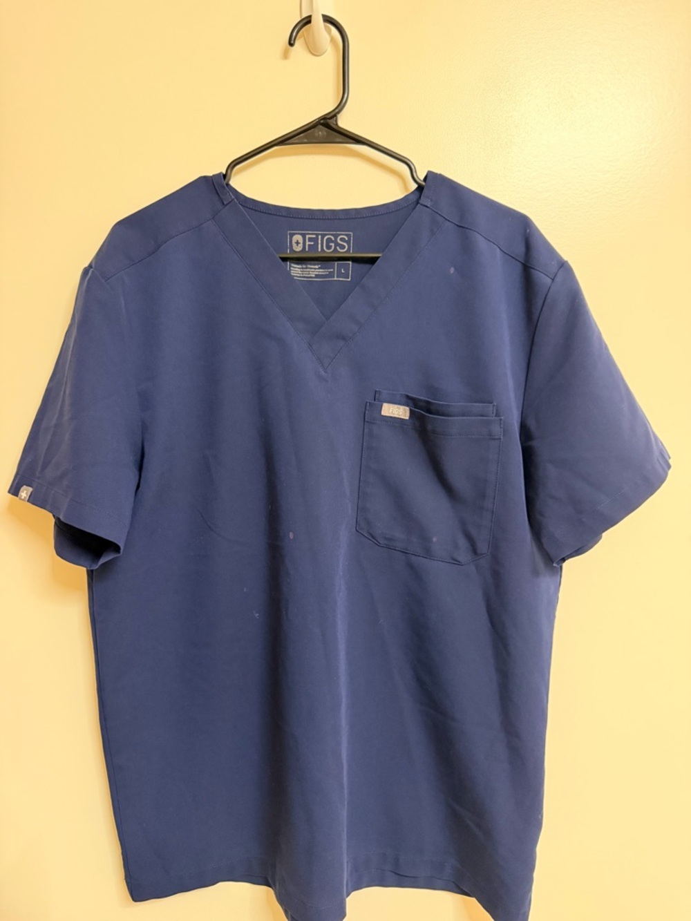 FIGS Men's Scrub Set